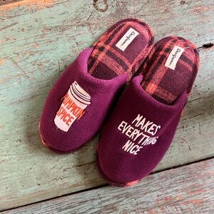 Dearfoam Pumpkin Spice slippers